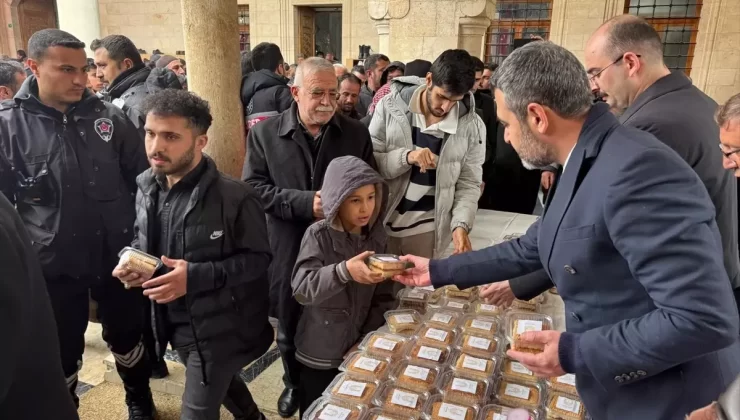 Şanlıurfa’da Depremde Hayatını Kaybedenler Anıldı