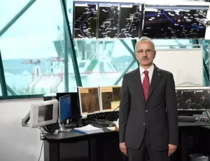 Sarıyer Kilyos’ta Geminin Tehlikeli Durumu Güvenli Hale Getirildi