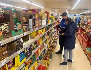 Selçuk’ta Zincir Marketlere Denetim