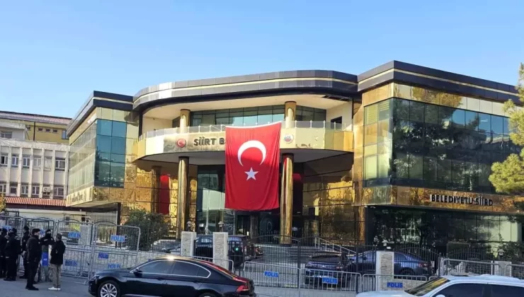 Siirt Belediyesi’nde Yöntemsiz İşe Alım Skandalı: 35 Kişi İşten Çıkartıldı