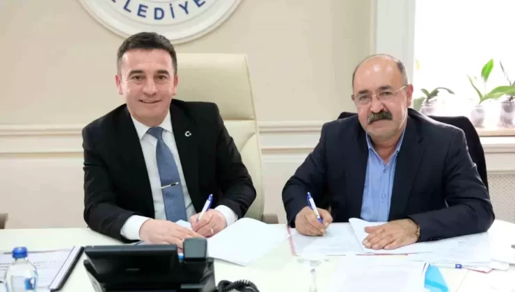 Sivrihisar Belediyesi’nde Çalışanlara Yüzde 70 Zam Yapıldı