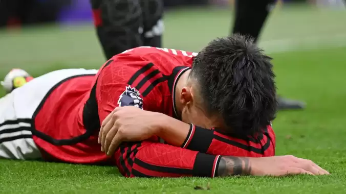 Şok sakatlık! Manchester United’da yıldız oyuncu sezonu kapattı