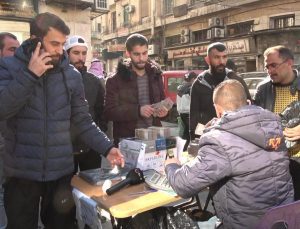 Suriye lirası, dolar karşısında değer kazanmaya devam ediyor