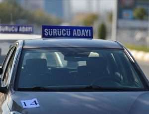 Sürücü adayları dikkat! Sınav ileri tarihe ertelendi