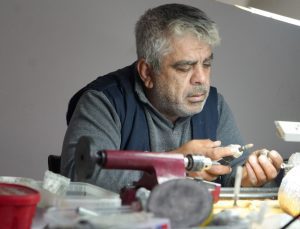 Tabiatta sıkıntı bulunuyor, gramı dolar üzerinden süreç görüyor: Gelen siparişlere yetişemiyor