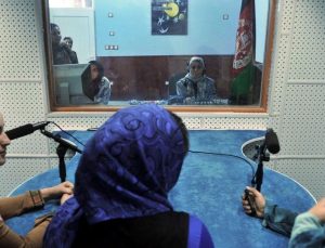 Taliban’dan bayanın sesini kısan yeni yasak