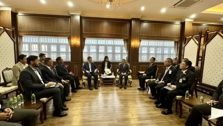 Tayland, 48 Uygur Türkünün Çin’e iade kararını iptal etti