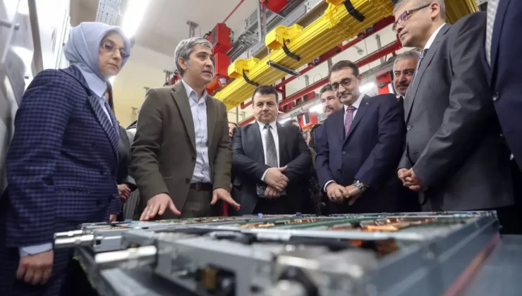 TBMM Yapay Zeka Araştırma Komisyonu, TÜBİTAK’ı Ziyaret Etti