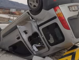 Tefenni’de Kaza: 3 Yaralı