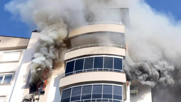 Torununa pişi yapmak için ocakta unuttuğu yağ, yangına neden oldu
