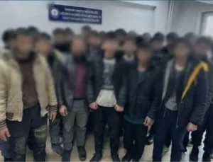 Trabzon’da Otobüste 26 Kaçak Göçmen Yakalandı