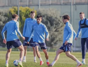 Trabzonspor, İskenderunspor Maçı İçin Hazırlıklarını Sürdürüyor