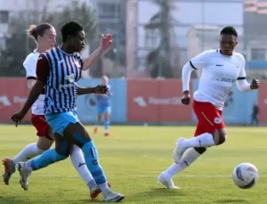Trabzonspor’dan Bornova Hitab Spor’a yarım düzine gol