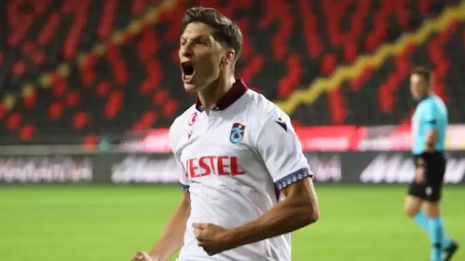 Trabzonspor’un eski futbolcusu Gaston Campi Barcelona’ya transfer oldu