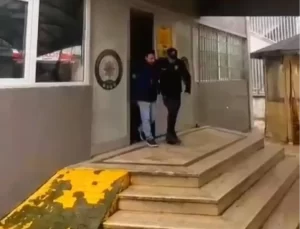 Trafik Tartışmasında Motosikletli Kurye Ağır Yaralandı, Sürücü Tutuklandı