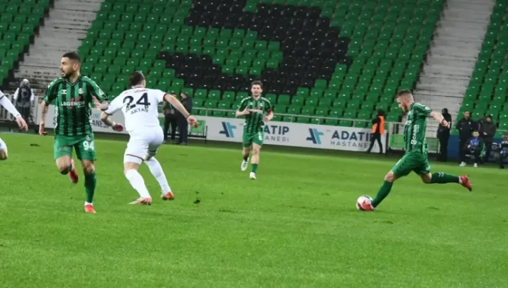 Trendyol 1. Lig: Sakaryaspor Son Dakikada Bir Puanı Kurtardı!