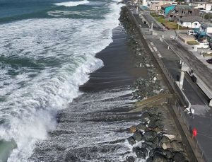 Tsunami nedir, neden olur? Tsunamiden korunmanın yolları nelerdir?