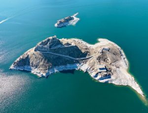 Tunceli’de sular çekilince ortaya çıktı: 2 bin 800 yıllık olduğu kestirim ediliyor