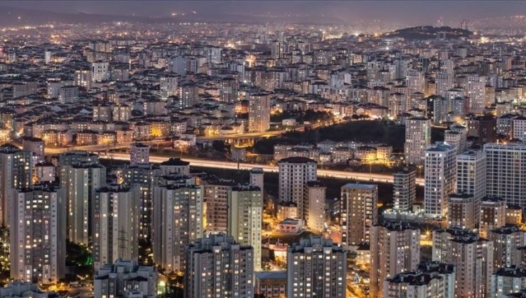 Türkiye’nin en kalabalık ilçesi belirli oldu: Nüfusu 57 vilayetten fazla