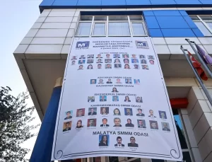 TÜRMOB, Depremde Kaybedilen Üyelerini Anma Etkinliği Düzenledi