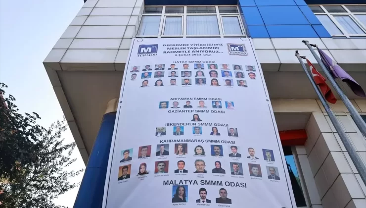 TÜRMOB, Depremde Kaybedilen Üyelerini Anma Etkinliği Düzenledi