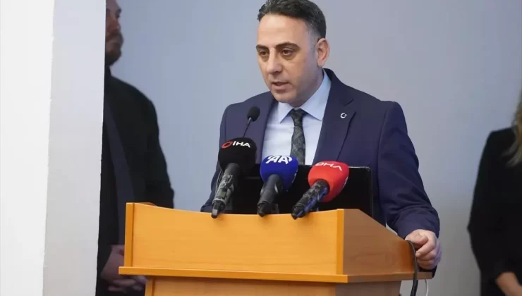 Vali Sezer: Aile ve Sevgi Temel Değerlerimizdir