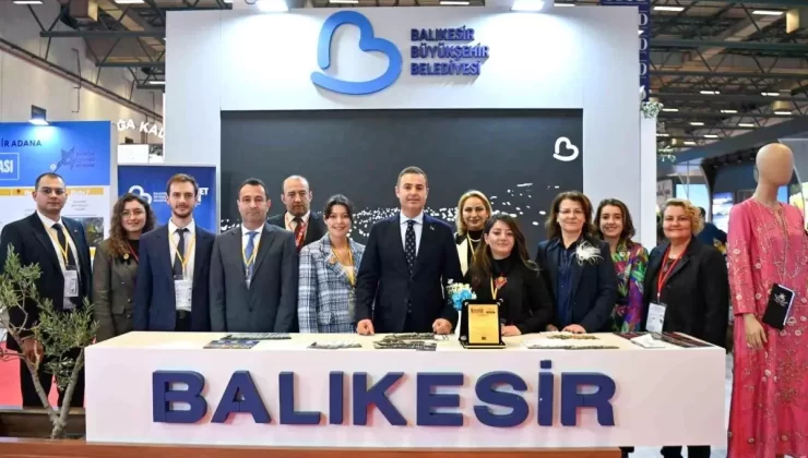 Vali Ustaoğlu EMITT Fuarı’nda Balıkesir Standını Ziyaret Etti