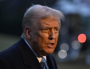 WSJ’den Trump’ın ek gümrük vergilerine yorum: Tarihin en aptal ticaret savaşı