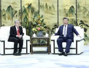 Xi Jinping, Bach ile Görüştü