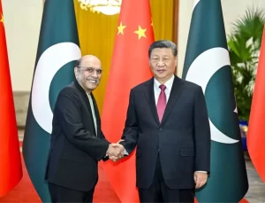 Xi Jinping, Pakistan Cumhurbaşkanı ile Görüştü