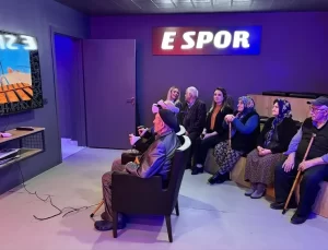 Yaşlılar Dijital Oyunlarla Tanıştı