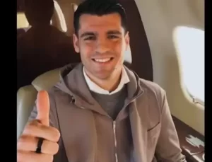 Yeni transfer yola çıktı, geliyor! Uçaktan bildiri gönderdi