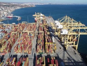 Yük elleçlemesinde tüm vakitlerin aylık rekoru kırıldı