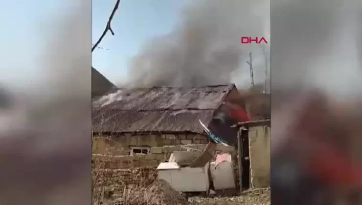 Yüksekova’da Tek Katlı Evde Yangın