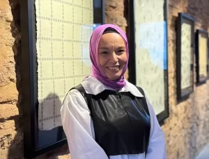 Zaliha Erdoğan Peçe’nin ‘Kusurlu Bağlantı’ Sergisi