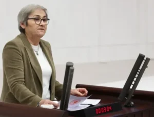 Ayça Taşkent:Her İki Çocuktan Biri Yoksulluk ve Dışlanma Tehlikesi Altında!