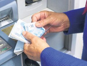 Emekli bayram ikramiyesi 4.000 TL oldu