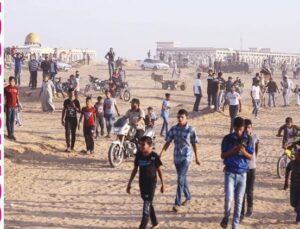 Gökyüzüyle yeryüzü arasında bir yerde