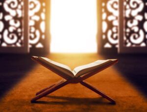 Kadir Gecesi ne zaman? Diyanet Dini Günler Takvimi: Ramazan ayının 27 gecesi Kadir Gecesi 2025 tarihi