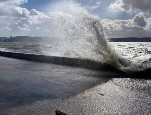 Sakarya Sahil Kesimleri İçin Fırtına Uyarısı!