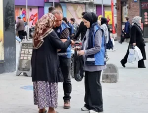 Sakarya’da Duygu Sömüren Dilencilere Zabıta Engeli!