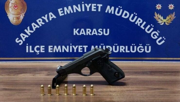 Sakarya’da Polis Devriyesi Şüpheliyi Suçüstü Yakaladı
