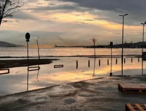 Sakarya’da, Salı Gününden İtibaren Sıcaklık 15 Derece Düşüyor. Yağmur Geliyor!